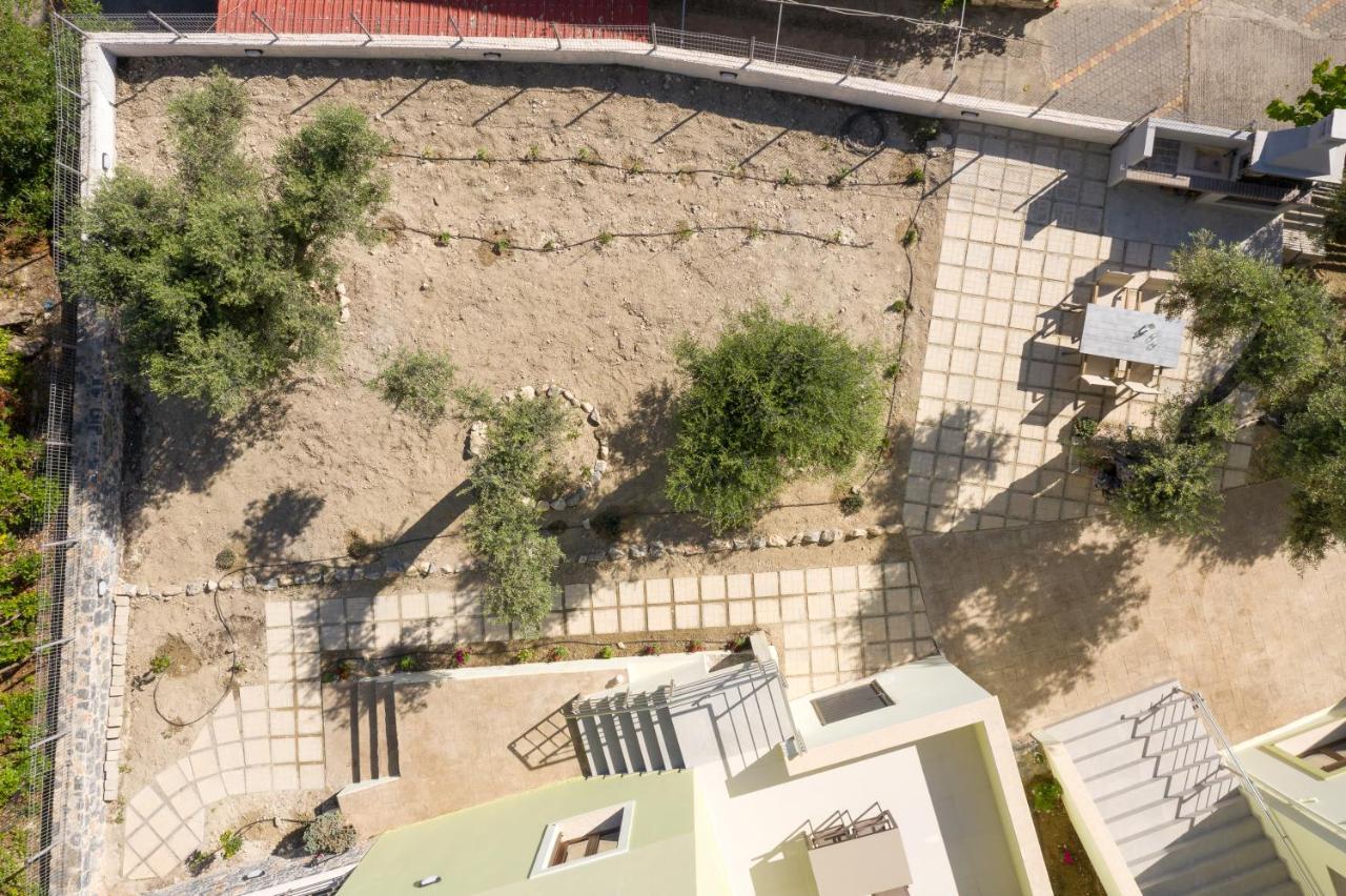 Verikokia Luxurious House With Garden Maroulás Exterior foto
